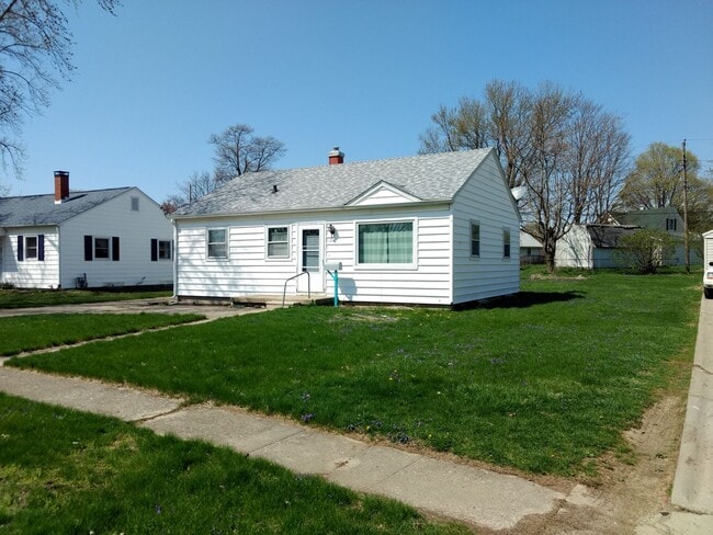 1207 Parkway Ct in Lafayette, IN - Building Photo - Building Photo