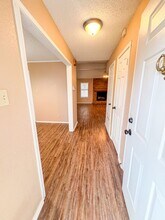 100 Marylee Dr in Hewitt, TX - Building Photo - Building Photo