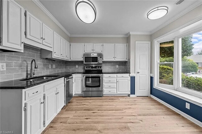 1120 Birch Tree Way in Greensboro, NC - Building Photo - Building Photo