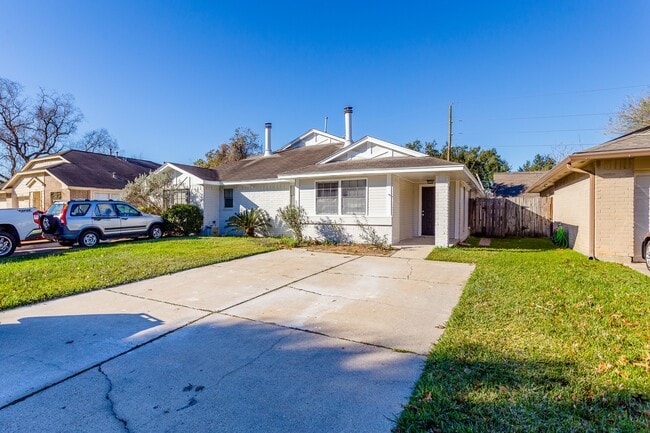 property at 5115 Beaver Hollow Dr