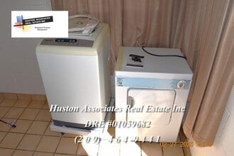 868 W Euclid Ave in Stockton, CA - Building Photo - Building Photo