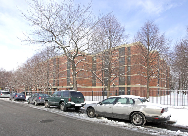 Daniel Hudson Burnham Apartments