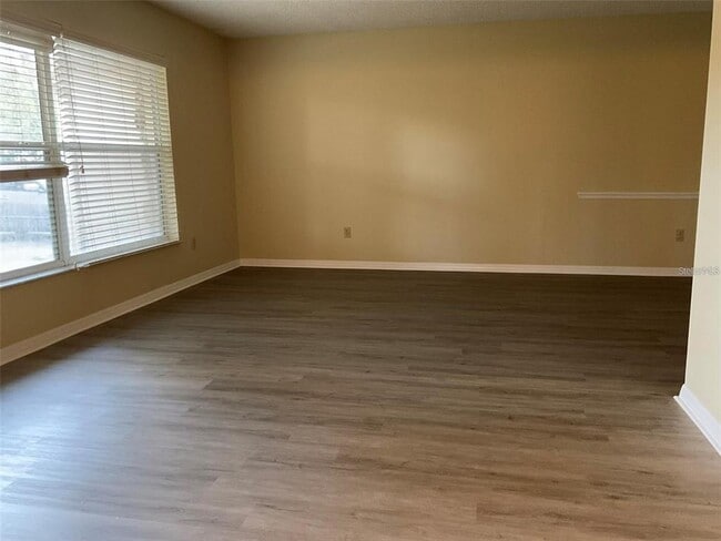 7031 Hennepin Blvd in Orlando, FL - Building Photo - Building Photo