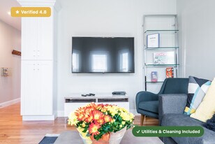 Furnished Private Bedroom in Cambridge in Cambridge, MA - Building Photo