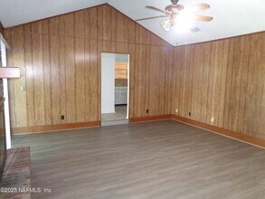 812 Maplewood Ln in Orange Park, FL - Building Photo - Building Photo