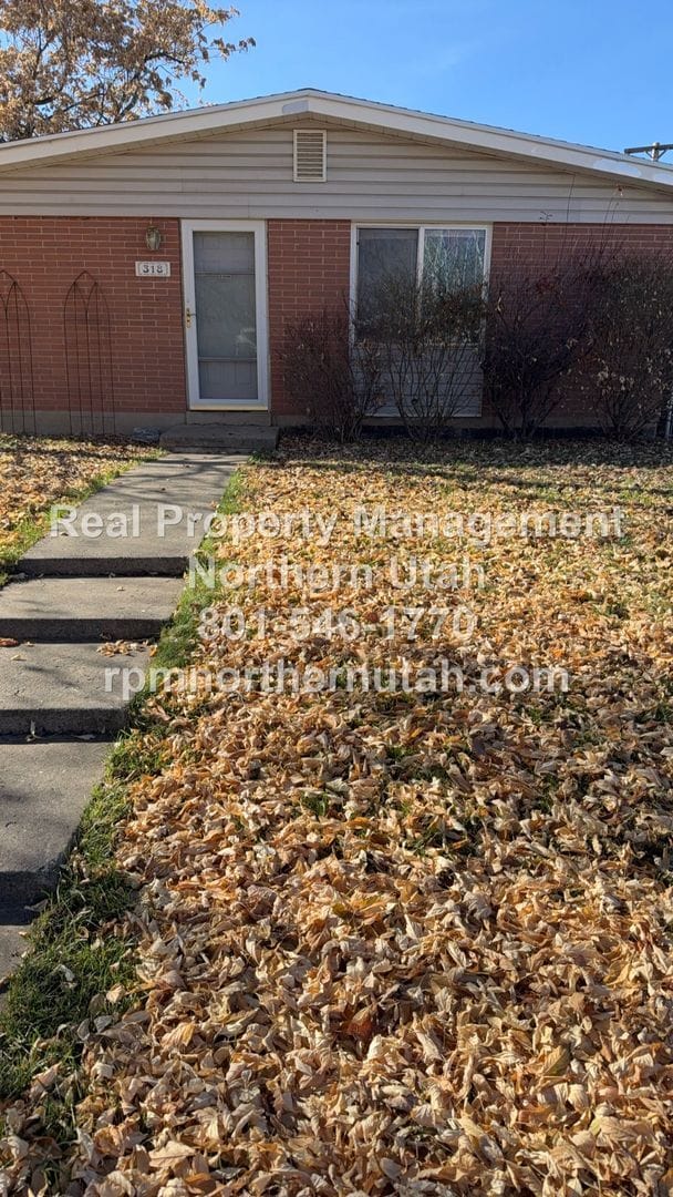 property at 318 W 250 S