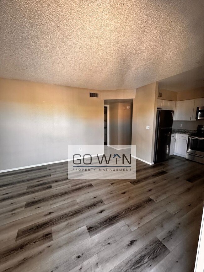 755 W 1st Ave in Mesa, AZ - Building Photo - Building Photo