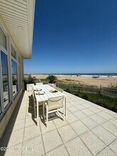 31 Riviera Dr in Long Branch, NJ - Building Photo - Building Photo