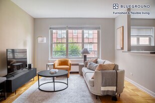 2752 Hampton Pkwy in Evanston, IL - Building Photo