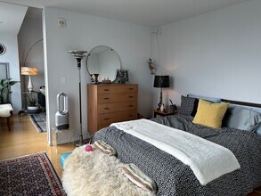 141 Dorchester Ave, Unit 1005 in Boston, MA - Building Photo - Building Photo