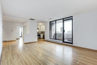 1500 Pine Ave W in Montréal, QC - Building Photo - Building Photo