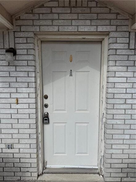 property at 1500 W Prosperity Dr