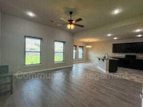 13790 Fig Dr in Denham Springs, LA - Building Photo - Building Photo