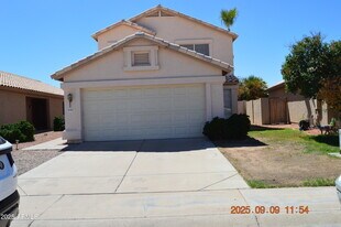 4151 E Silverwood Dr in Phoenix, AZ - Building Photo
