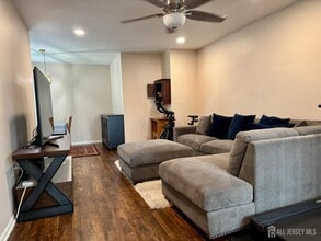 1135 Schmidt Ln in North Brunswick, NJ - Building Photo - Building Photo
