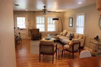 1200 Alegria Rd in Austin, TX - Building Photo - Building Photo