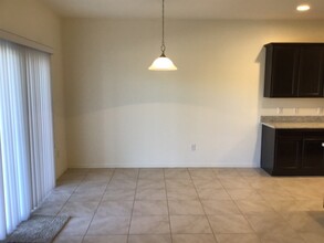 11754 W Vanderbilt Farms Way in Marana, AZ - Building Photo - Building Photo