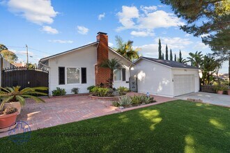 26243 Monte Vista Ave. in Lomita, CA - Foto de edificio - Building Photo