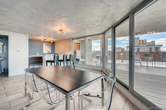 1090 N. Lafayette St, Unit 305 in Denver, CO - Building Photo - Building Photo