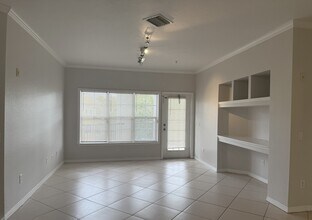 3621 Conroy Rd in Orlando, FL - Building Photo - Building Photo