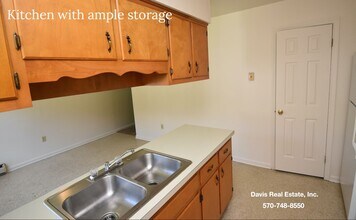 901-905 W 4th St in Lock Haven, PA - Building Photo - Building Photo