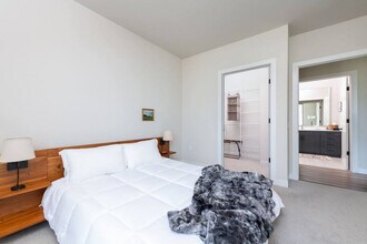 1632 N Franklin Pl in Milwaukee, WI - Foto de edificio - Building Photo