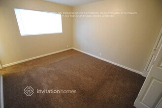 4214 W Stella Ln in Phoenix, AZ - Building Photo - Building Photo