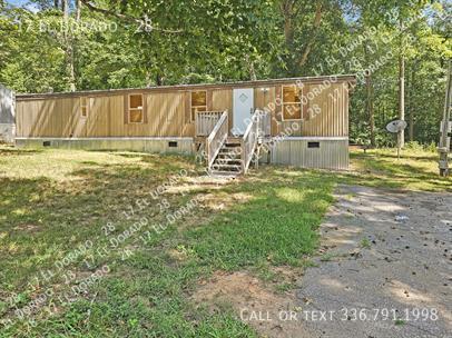 17 Eldorado Dr, Unit 28 in Greenville, SC - Building Photo