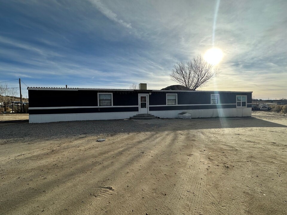 11 Rd 5584 in Farmington, NM - Building Photo