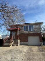 97 Arlington Ave in Valley Stream, NY - Building Photo