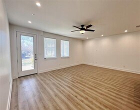 408 M.L.K. Jr Blvd in Waxahachie, TX - Building Photo - Building Photo