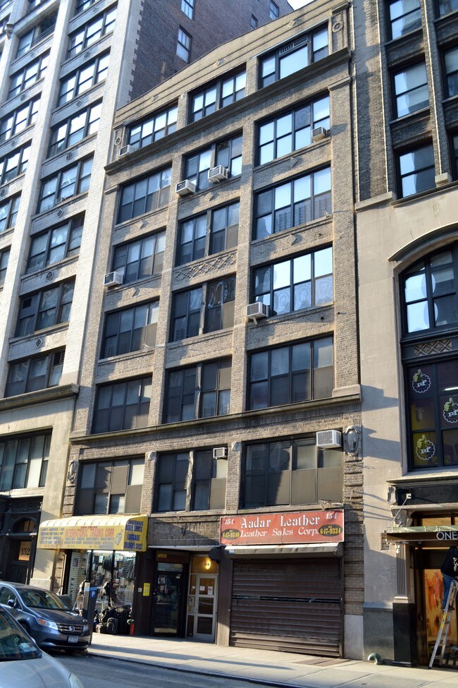154-156 W 27th St in New York, NY - Building Photo - Building Photo