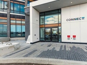 8020 Derry Rd in Milton, ON - Building Photo - Building Photo