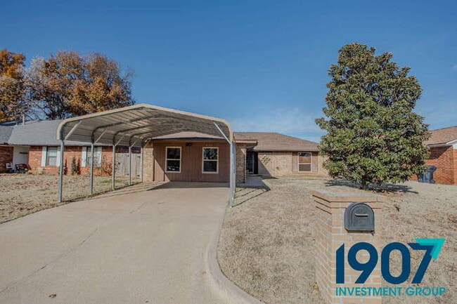 2405 SW 97th St in Oklahoma City, OK - Building Photo - Building Photo