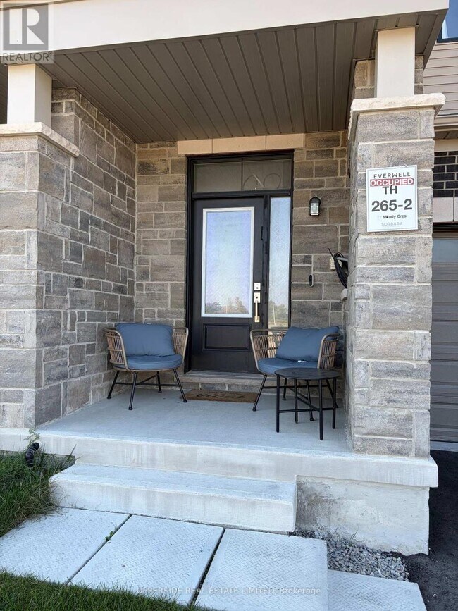 87 Milady Cres in Barrie, ON - Building Photo - Building Photo