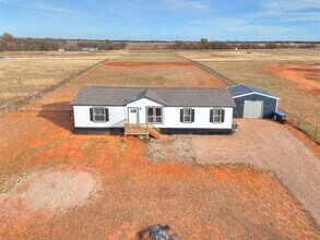 29191 N 2980 Rd in Cashion, OK - Building Photo - Building Photo