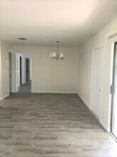 2 Crossings Cir, Unit F in Boynton Beach, FL - Foto de edificio - Building Photo