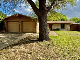 4326 Upland Way in Garland, TX - Building Photo
