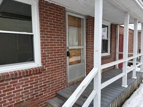 16 Pleasant St, Unit Unit 1 in Brunswick, ME - Foto de edificio - Building Photo