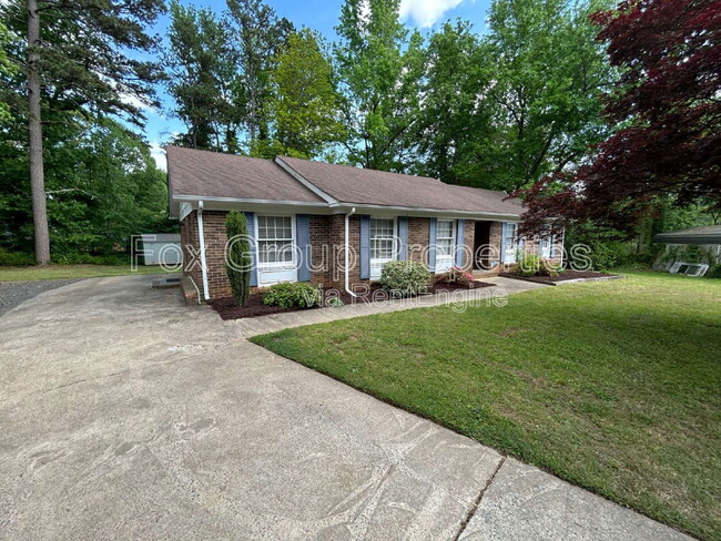 property at 133 Cliffwood Cir