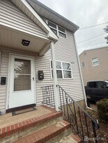 710-712-712 Drake Ave in Middlesex, NJ - Building Photo