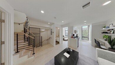 2 Worthington St in Boston, MA - Building Photo - Building Photo