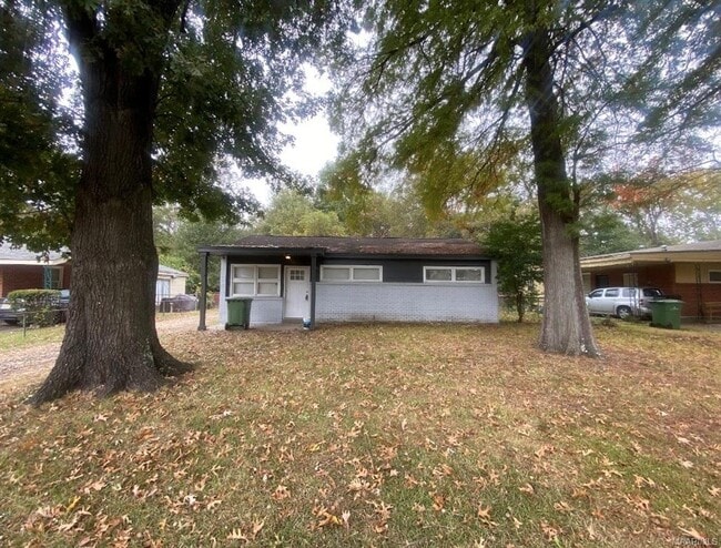 3220 Doris Cir in Montgomery, AL - Building Photo - Building Photo