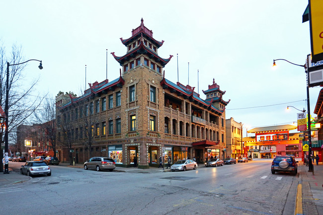 Apartments for rent in Chinatown, IL