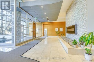 220-220 Burnhamthorpe Rd W in Mississauga, ON - Building Photo - Building Photo