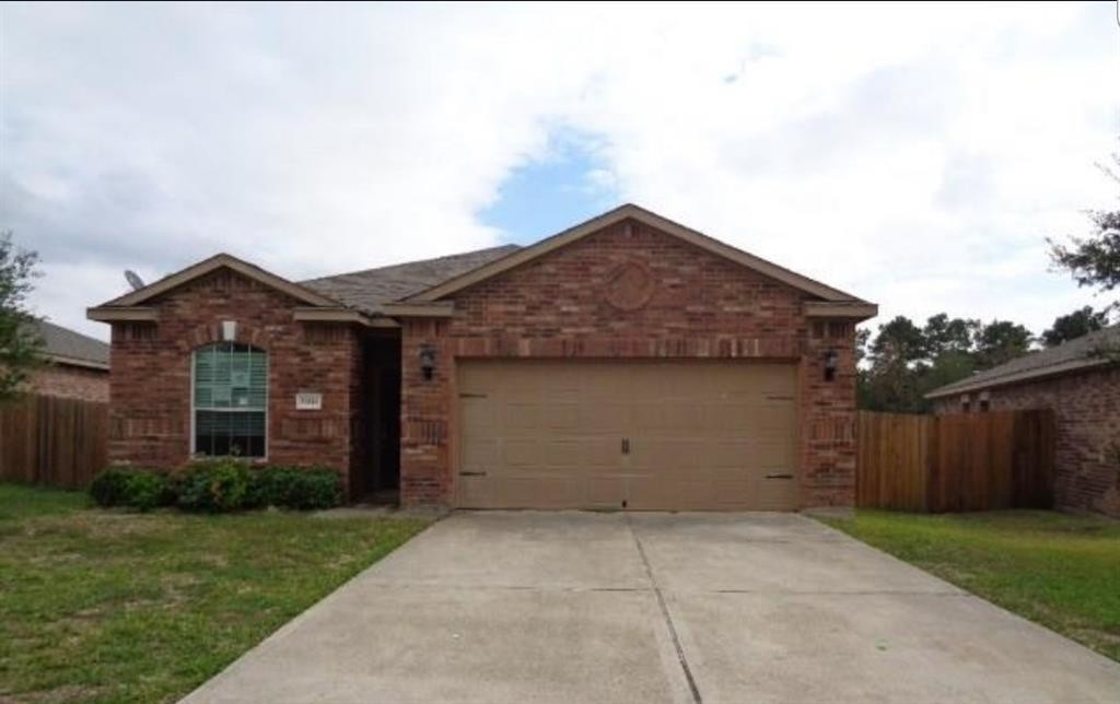 30826 W Lost Creek Blvd in Magnolia, TX - Building Photo