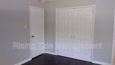 5620 Aster Ave in Birmingham, AL - Foto de edificio - Building Photo