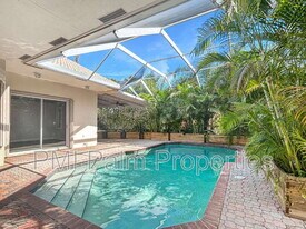 10293 Allamanda Blvd in Palm Beach Gardens, FL - Building Photo
