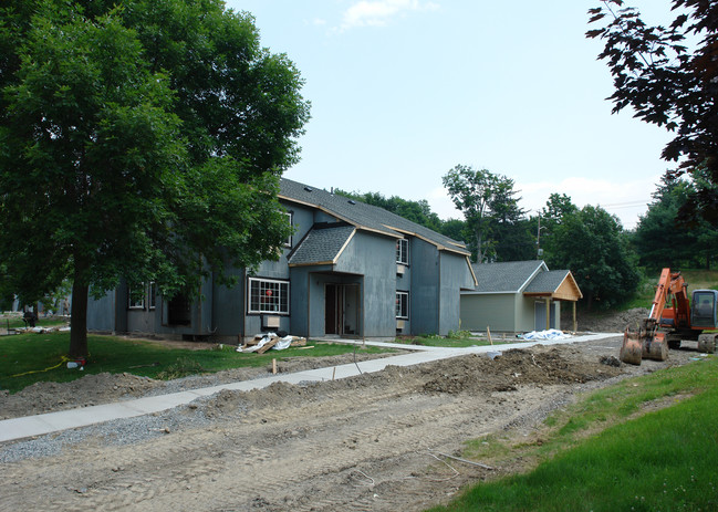 Green Meadows in Chester, NY - Building Photo - Building Photo