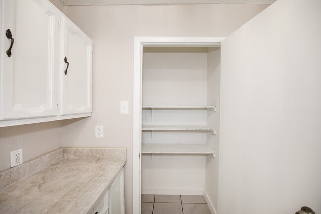 property at 2020 Rosalee St